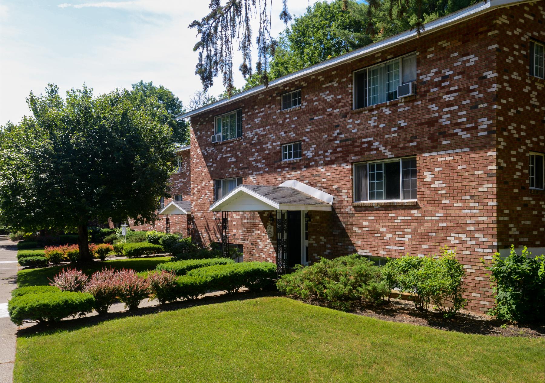 Carpenter Village Apartments Guilderland, NY Carpenter Village Apartments Guilderland, NY