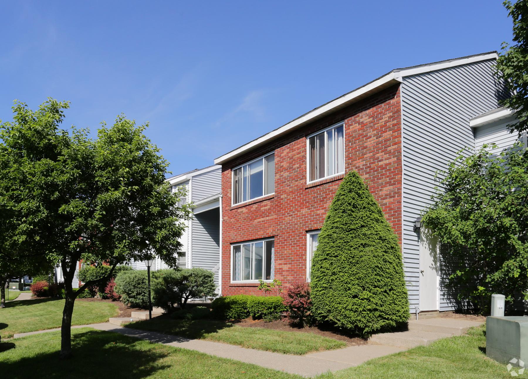 Strawberry Ridge Apartments for Rent Waterford, NY Strawberry Ridge Apartments for Rent Waterford, NY