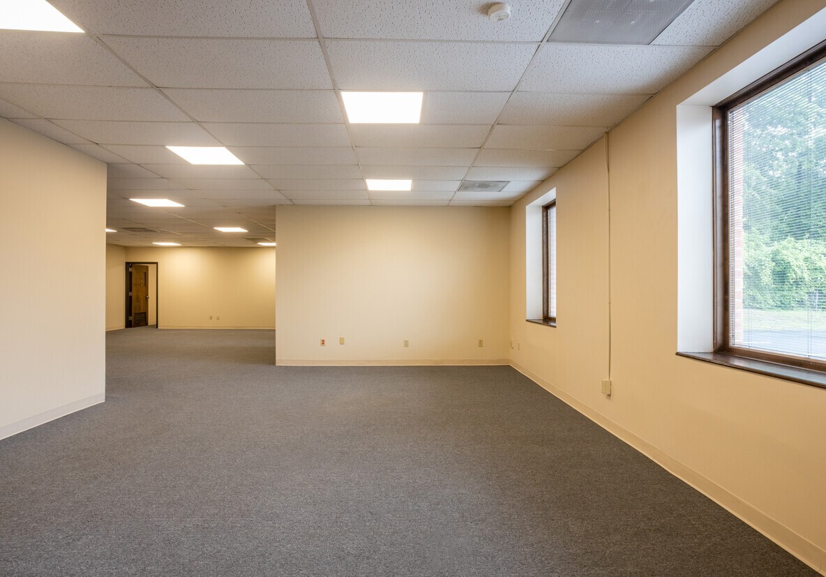 16 Computer Drive West Albany, NY | Office Space for Rent in Colonie 16 Computer Drive West Albany, NY | Office Space for Rent in Colonie